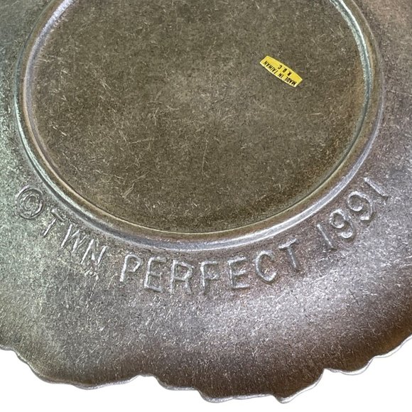 Embossed African Wildlife Animal Metal Plate 3D 7.5" TWN Perfect Vintage 1991 - Picture 8 of 10